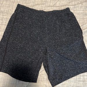 Lululemon pace breaker 9” linerless